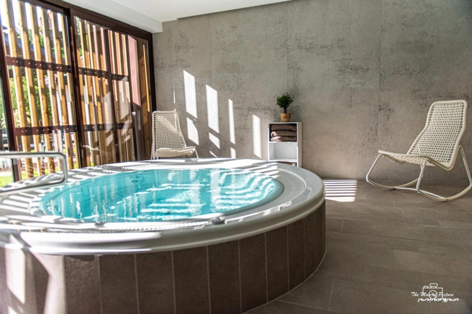 Logis Hotel Altitude Et Spa Pierre-Percee Exterior photo